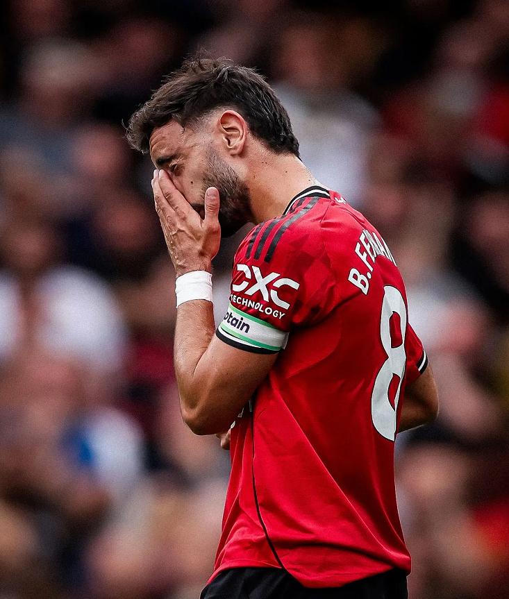 集结日突围战来临，曼联围绕意甲官宣签约，球迷炸锅，数据趋势出现新变化(曼联的赞助商)